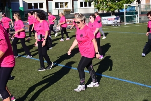 Retournac : 132 femmes participent à l&#039;action Octobre Rose du club de foot