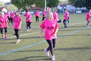 Retournac : 132 femmes participent à l&#039;action Octobre Rose du club de foot