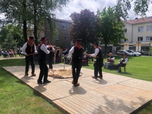 Sainte-Sigolène : la résidence Sigolène a fêté l&#039;été avec des danses folkloriques