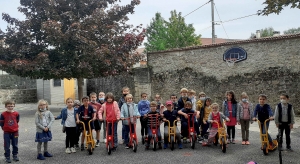 De nouveaux jeux pour la cour à l’école de Grazac