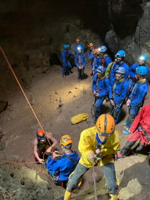 Monistrol-sur-Loire : les lycéens sportifs du &quot;Château&quot; en stage spéléologie à Vallon Pont d’Arc