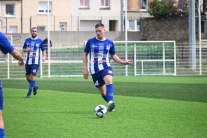 Foot, CHL : Monistrol cartonne contre Coubon