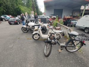 Dunières : une manifestation 3 en 1 avec des voitures anciennes, une brocante et une foire