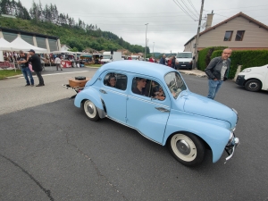 Dunières : une manifestation 3 en 1 avec des voitures anciennes, une brocante et une foire