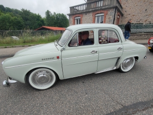 Dunières : une manifestation 3 en 1 avec des voitures anciennes, une brocante et une foire