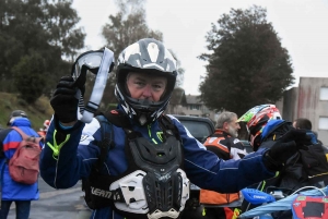 A Saint-Agrève, l&#039;enduro assure le show dans le froid