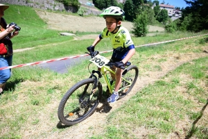 Jeune vététiste : les photos de la course U11 à Montfaucon-en-Velay