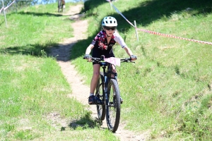 Jeune vététiste : les photos de la course U11 à Montfaucon-en-Velay