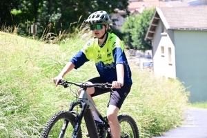 Jeune vététiste : les photos de la course U11 à Montfaucon-en-Velay