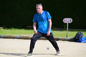 Une triplette du Puy Pétanque championne de Haute-Loire au jeu provençal