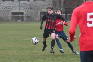 Foot, R3 : Saint-Julien-Chapteuil bute sur la meilleure défense