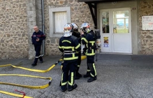 Montregard : les pompiers simulent une intervention à l&#039;école