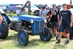 A Montusclat, la faulx perpétue la tradition