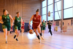 Basket : Dunières gagne, Dunières monte en Régionale 2