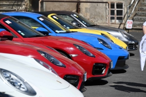 Les Porsche, l&#039;autre foire aux chevaux à Fay-sur-Lignon