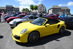 Les Porsche, l&#039;autre foire aux chevaux à Fay-sur-Lignon