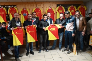 Sainte-Sigolène : un maillot identique pour toutes les équipes de foot