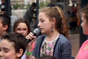 Yssingeaux : la cour de l&#039;école Saint-Gabriel se transforme en grande kermesse