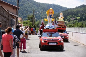 Tour de France : au coeur de l&#039;ambiance dans le « Mur » d&#039;Aurec-sur-Loire