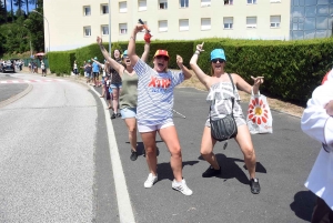 Tour de France : au coeur de l&#039;ambiance dans le « Mur » d&#039;Aurec-sur-Loire