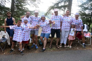 Tour de France : au coeur de l&#039;ambiance dans le « Mur » d&#039;Aurec-sur-Loire