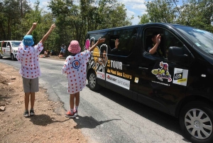 Tour de France : au coeur de l&#039;ambiance dans le « Mur » d&#039;Aurec-sur-Loire