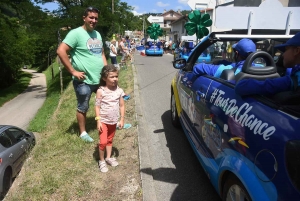 Tour de France : au coeur de l&#039;ambiance dans le « Mur » d&#039;Aurec-sur-Loire