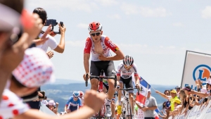 Tour de France : au coeur de l&#039;ambiance dans le « Mur » d&#039;Aurec-sur-Loire