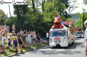 Tour de France : au coeur de l&#039;ambiance dans le « Mur » d&#039;Aurec-sur-Loire