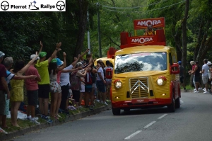 Tour de France : au coeur de l&#039;ambiance dans le « Mur » d&#039;Aurec-sur-Loire