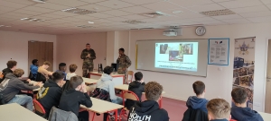 Yssingeaux : le lycée Emmanuel-Chabrier s&#039;engage avec les armées