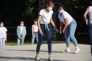 Dunières : quand la danse investit la voie verte