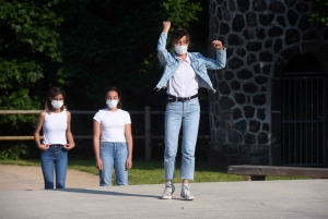 Dunières : quand la danse investit la voie verte