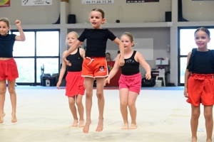 Monistrol-sur-Loire : un gala de gym coloré