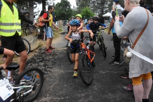 Triathlon des Sucs : les 8-11 ans commencent comme des champions