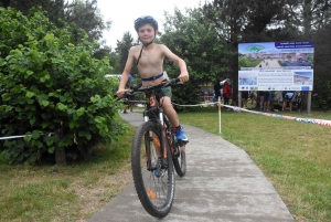 Triathlon des Sucs : les 8-11 ans commencent comme des champions