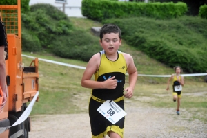 Triathlon des Sucs : les 8-11 ans commencent comme des champions