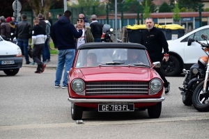 Monistrol-sur-Loire : le premier marché auto-moto de l&#039;occasion sur les chapeaux de roue