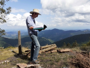 Assistez au lever des « 3 soleils » au Mont Felletin à Saint-Julien-Molhesabate le 21 juin