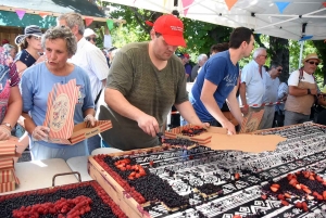 Saint-Julien-Chapteuil : 550 parts de tarte aux myrtilles vendues en 30 minutes