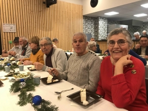 130 convives pour partager un goûter animé à Montfaucon-en-Velay