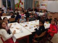 Un petit-déjeuner pour clore l&#039;année à l&#039;école publique d&#039;Yssingeaux