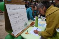 L&#039;association a été présente sur le marché. Photo Lucien Soyère.