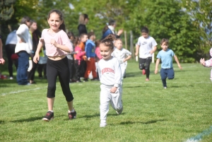 Monistrol-sur-Loire : les écoliers de Lucie-Aubrac courent dans l&#039;esprit olympique