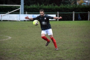 Foot : Bas-en-Basset se donne de l&#039;air, Montregard reste bloqué