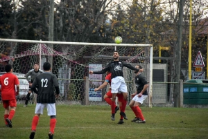 Foot : Bas-en-Basset se donne de l&#039;air, Montregard reste bloqué