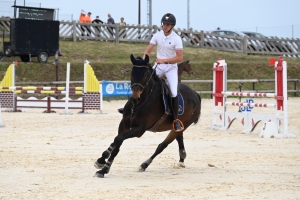 Yssingeaux : le concours de sauts d&#039;obstacles est lancé pour trois jours