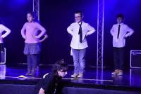 560 écoliers et collégiens animent le spectacle de Noël des écoles publiques