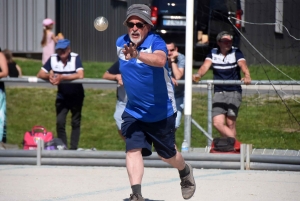 Montfaucon-en-Velay : deux Ardéchois vainqueurs du concours de boules lyonnaises