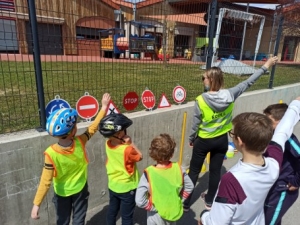 230 jeune sensibilisés au vélo sur les Marches du Velay-Rochebaron